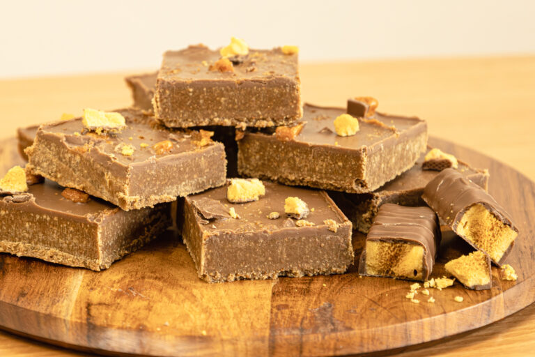 Crunchie Fudge Cake Slice